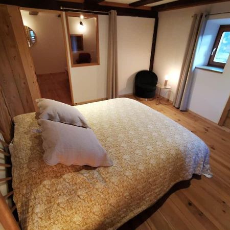 Gite La Maison Des Suedois Saint-Pierre-Bois エクステリア 写真